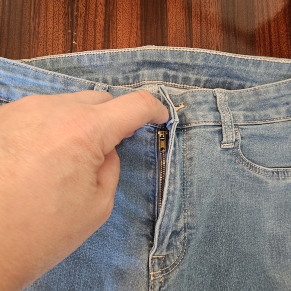 &Denim SKINNY COUPE MOULANTE Regular Waist Ankle Light Wash Stretch Jeans Sz 4 - Picture 5 of 8